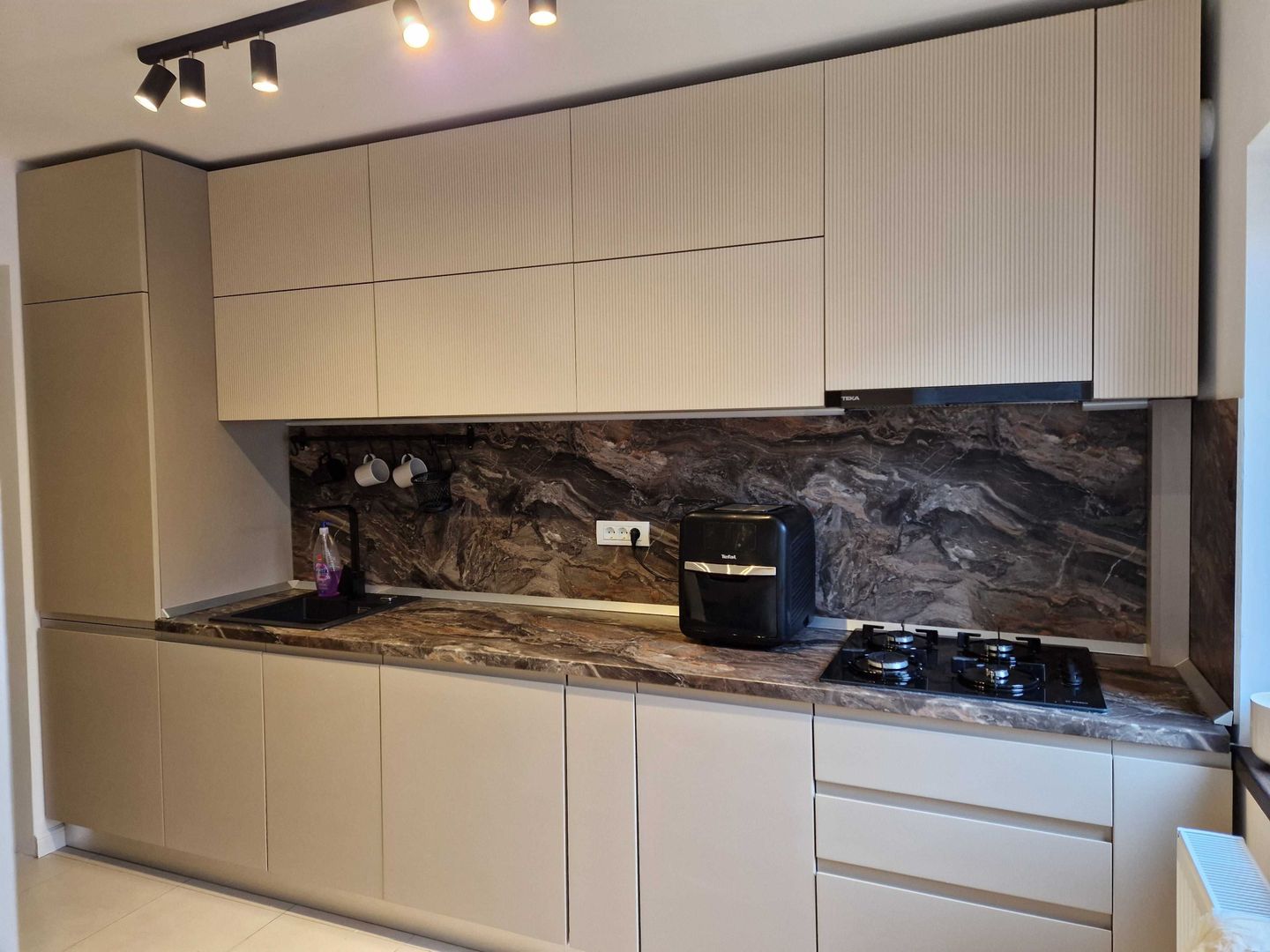 Inchiriere 2 camere Drumul Sarii - Poză 5