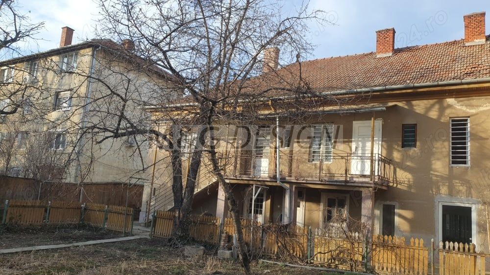 Casa zona centrala aproape de Universitate - Poză 7