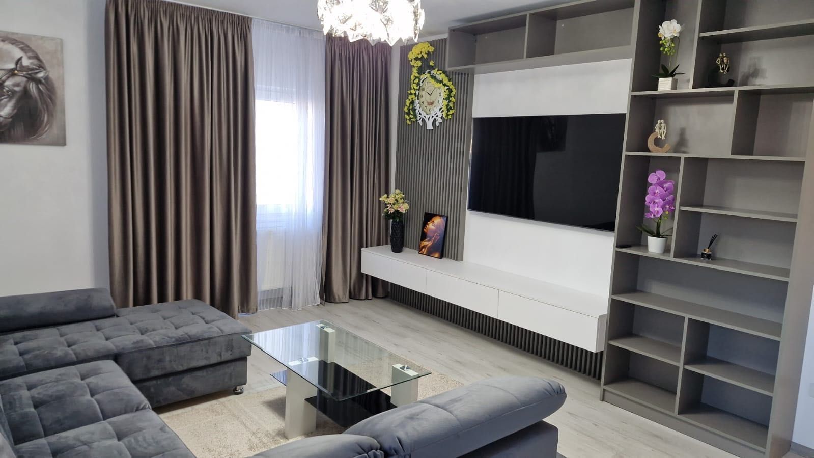 De inchiriat apartament cu 3 camere , Grand Kristal Residence sector4 - Poză 1