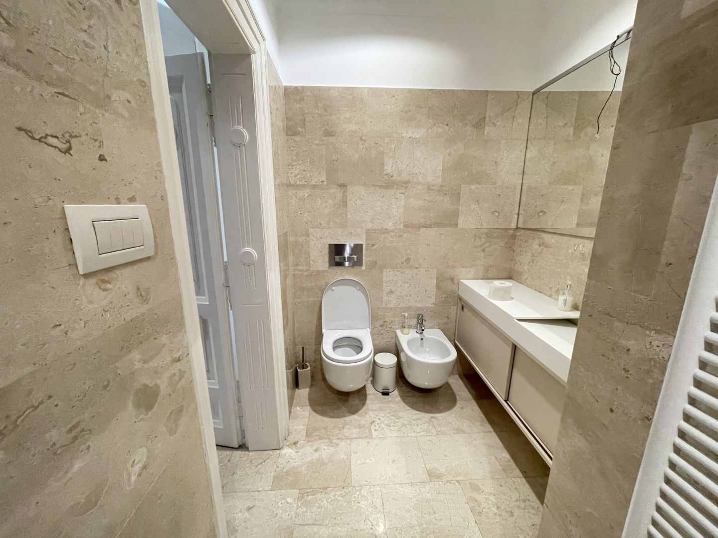 Apartament de închiriat zona Neptun - Poză 14