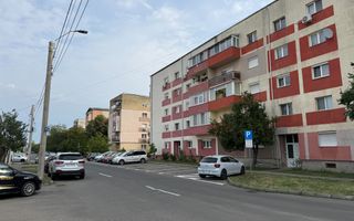 De vanzare Apartament 3 camere Gellert Sandor 71MP/Dubla Orientare - Poză 1