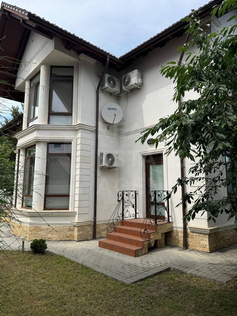 Chirie, casă 350 mp + 6 ari, str. Alexei Mateevici, Centru - Poză 2