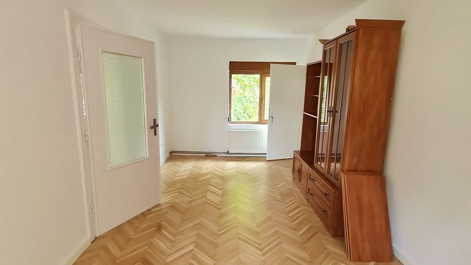 Casa solida în zona Bogdanestilor pretabilă birouri - Poză 20