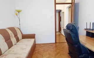 Apartament cu 4 camere in Tractoru-Independentei - Poză 11