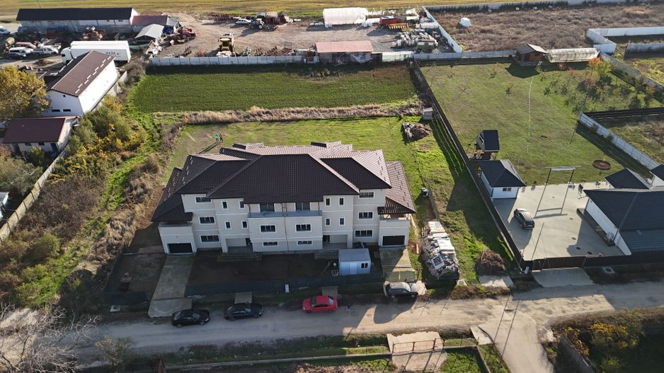 Case cu suflet – 455 mp utili + teren 1.000 mp Cernica-Bălăceanca - Poză 9