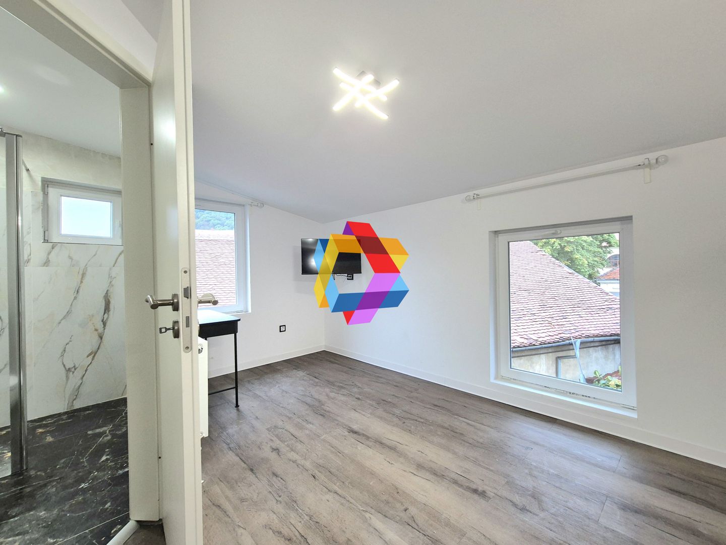 Spatiu de birouri la casă - 110 mp - Poză 2