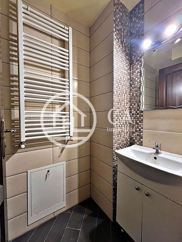 Apartament de închiriat cu 3 camere în zona Ultracentrală Oradea - Poză 9