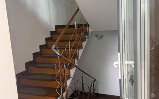 Casa premium 5 camere, teren 485 mp, garaj, zona Republicii - Poză 9