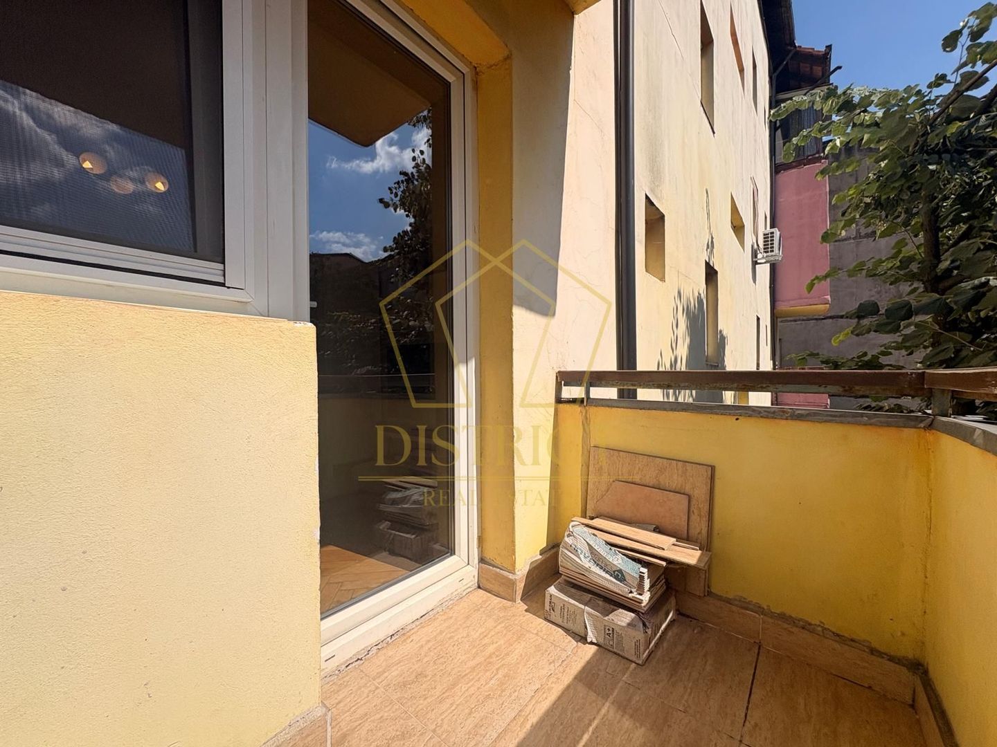 Apartament decomandat cu o camera si balcon | Simion Barnutiu - Poză 8