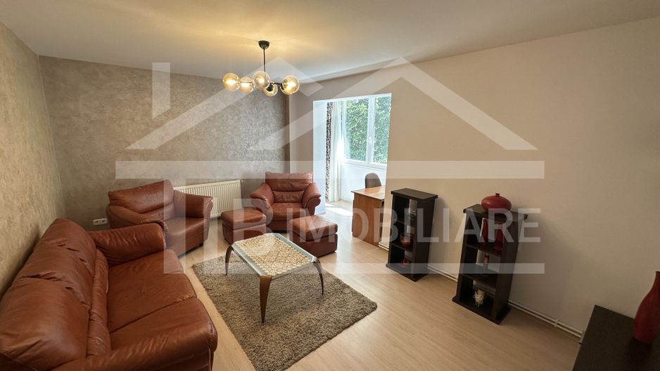Apartament cu 2 camere, decomandat, 54mp, zona strazii Gloriei - Poză 2