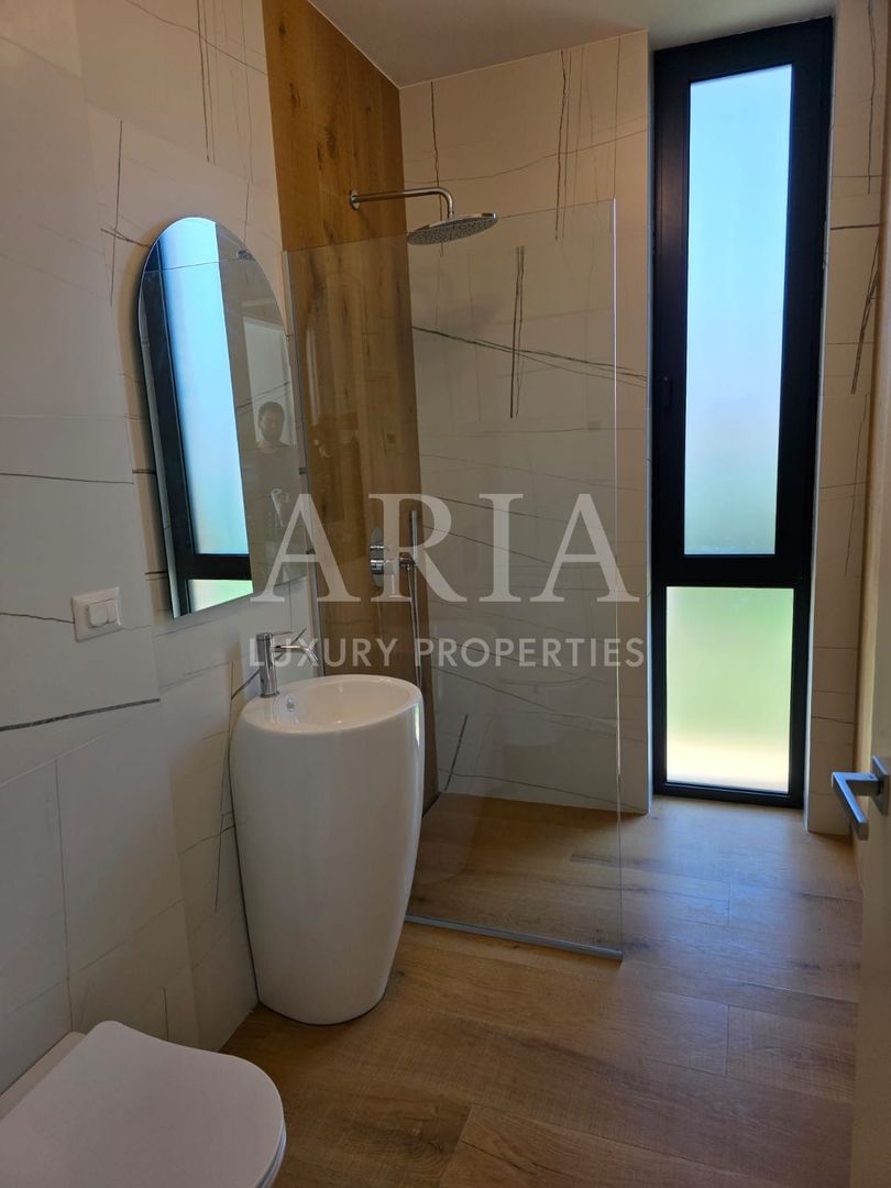 Dumbrava Vlasiei – Armonie între design, lumină și natură - Poză 17