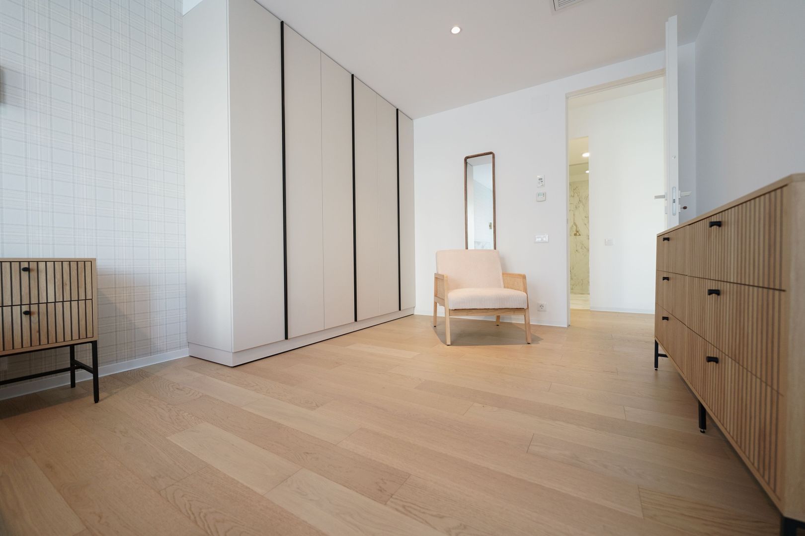 2 Camere + Parcare, terasa 40mp, One Lake Club - Poză 7