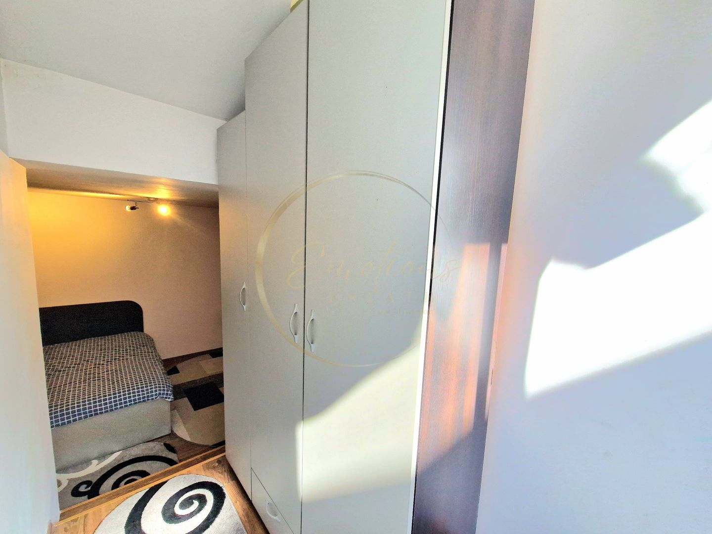 SUPER OFERTĂ | Casă luminoasă cu 2 camere la curte | SPAȚIU ȘI INTIMITATE - Poză 12