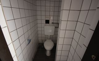 Imobil cu destinatie mixta - Poză 24