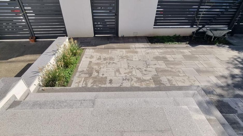 Casă spectaculoasă – 314 mp utili, cramă, terase, 7 camere, teren 432 mp - Poză 12