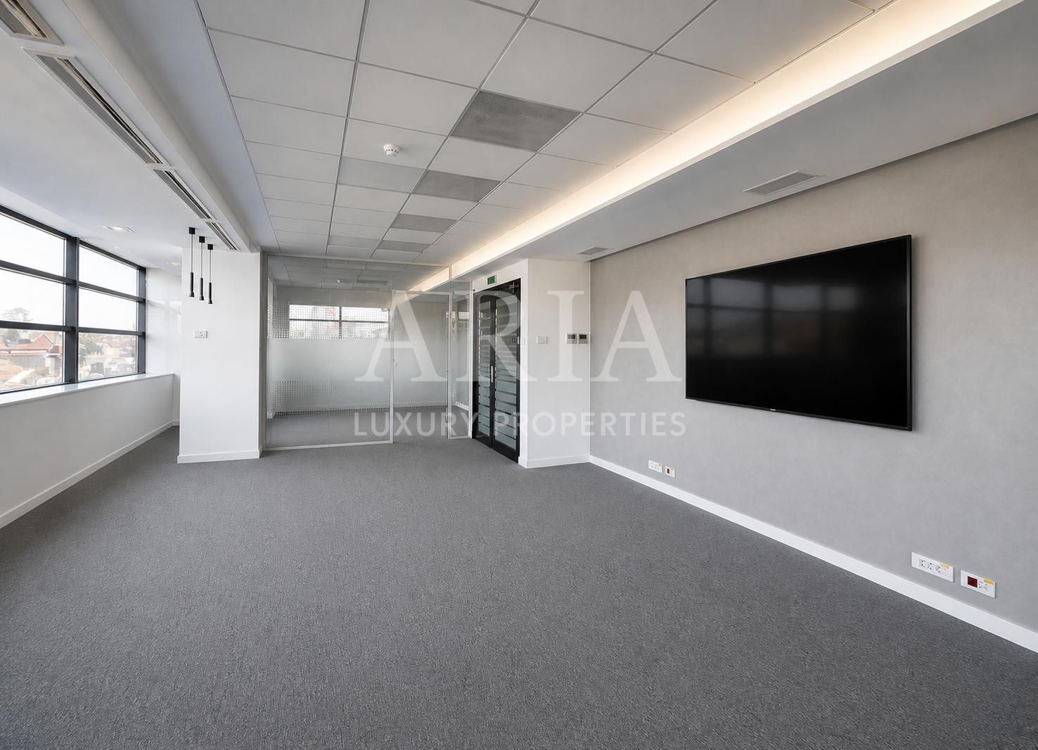 Office Space for Lease  | 80 to 500sqm available - Poză 1