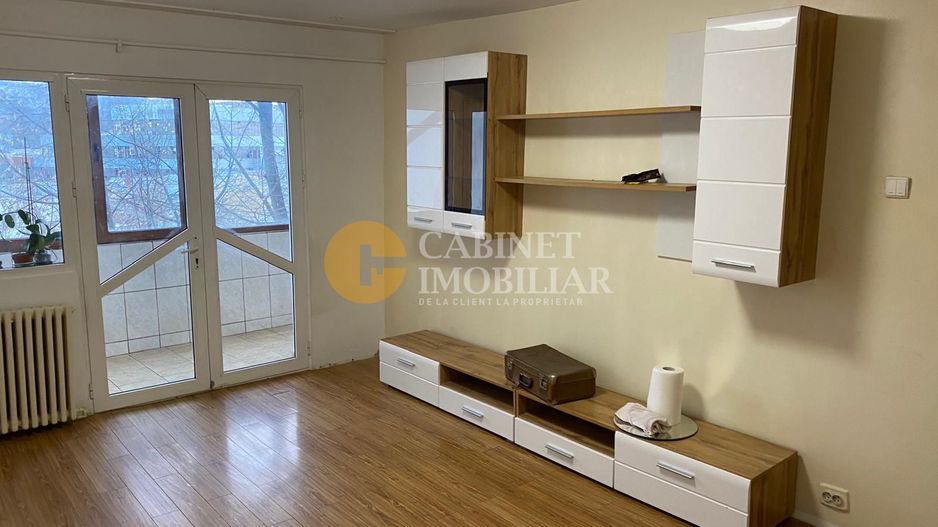 4 Camere Decomandat - Nicolina - Cug - Etaj 3 - Bloc 1986 - Poză 1