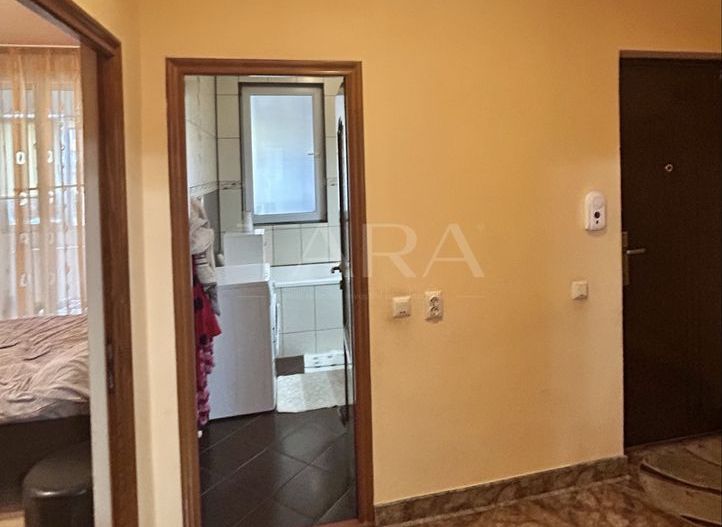 Apartament 2 camere, 2 balcoane, parcare - Zona Eroilor, Floresti - Poză 4