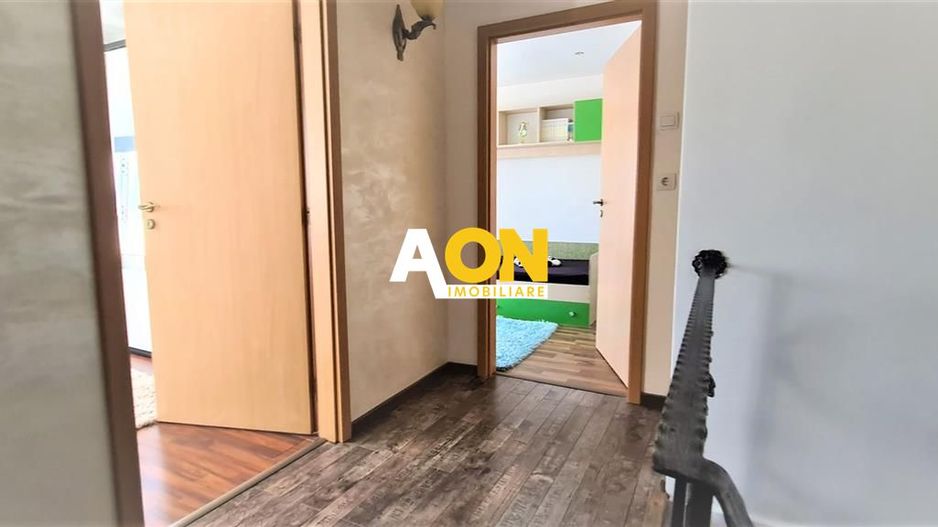Apartament cu 4 Camere | Scara Interioara | Ultracentral | Terasa - Poză 9