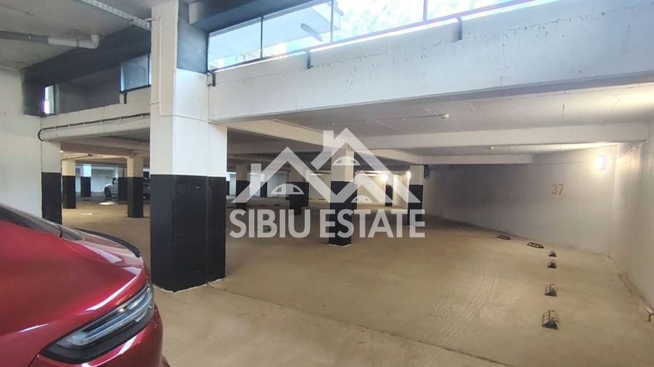 Apartament Premuim 3 camere Sibiu central, boxa si garaj  - Poză 22