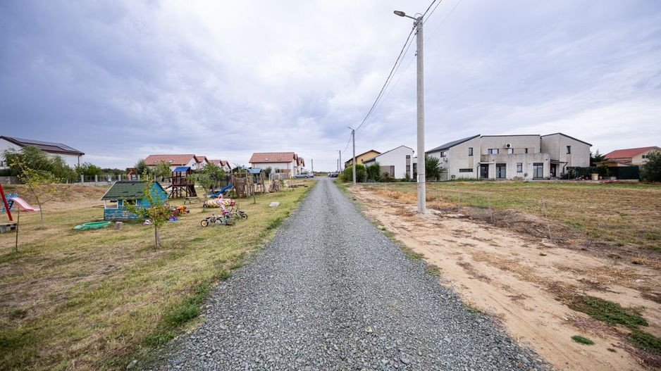 Teren 1000 mp Urseni – zonă locuită, ideal pentru casă sau duplex - Poză 4