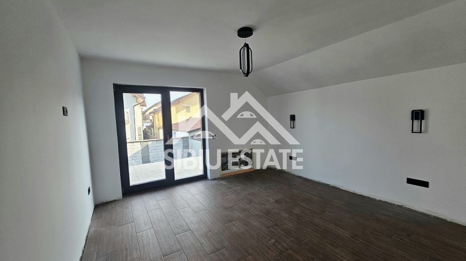 Casa noua gata de mutat, 4 dormitoare- Vandut - Poză 9