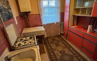 Apartament cu 2 camere de vanzare in Cugir - Poză 4