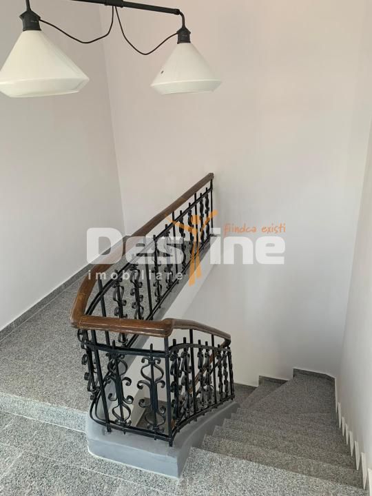 Dacia - Vasile Lascar I Vila 9 camere I Renovata recent - Poză 14