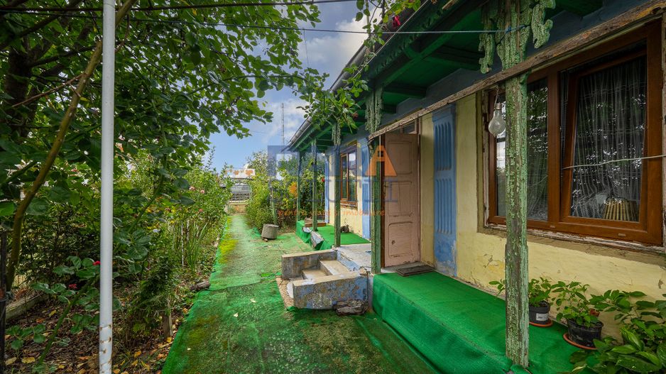 Casă interbelică + 3.060 mp intravilan, Trifești, 7,9 km de Roman - Poză 15