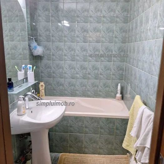 Apartament Spatios Mobilat Renovat Aproape de Metrou N.Grigorescu - Poză 7