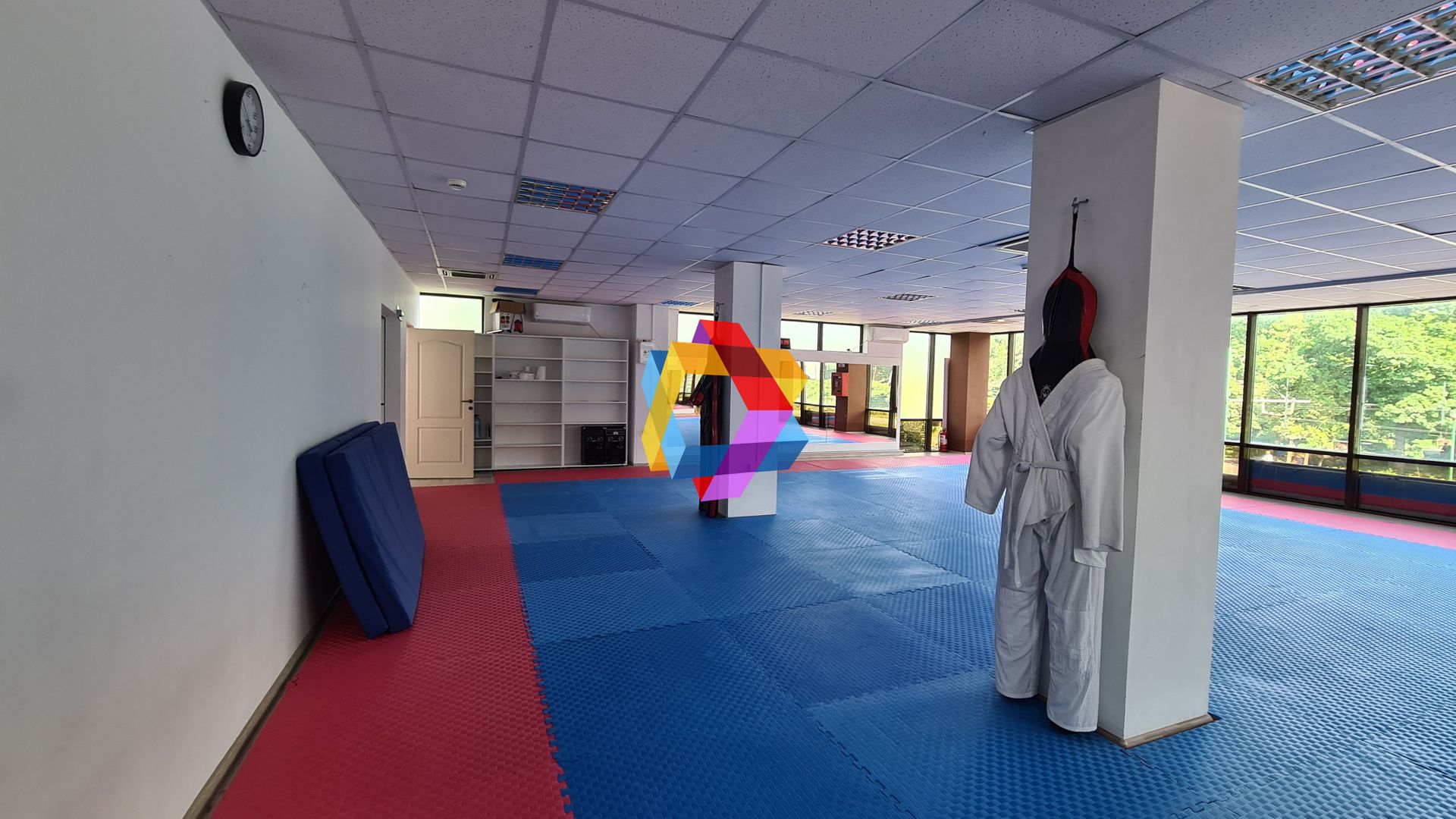 Cladire mixta - cu chiriasi- 1053 mp #plus-imo.ro - Poză 3