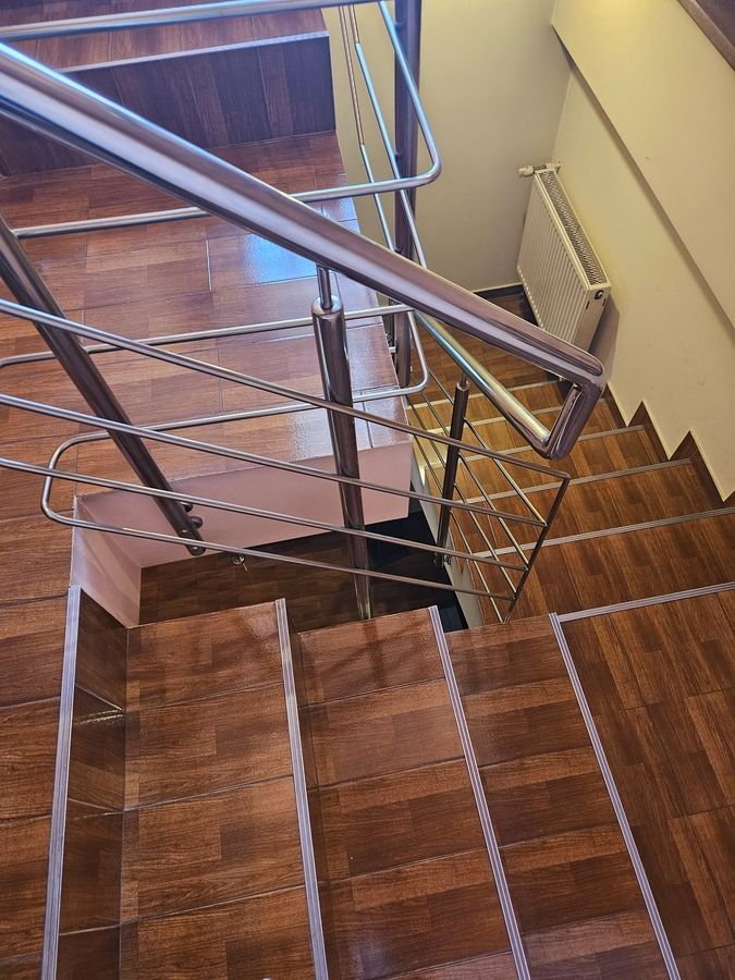 Casă / Vilă de vânzare în Industriilor, Bucuresti - Poză 2