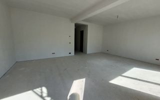 Casă spațioasă cu grădină în Florești, aproape de zona Somesului. - Poză 2