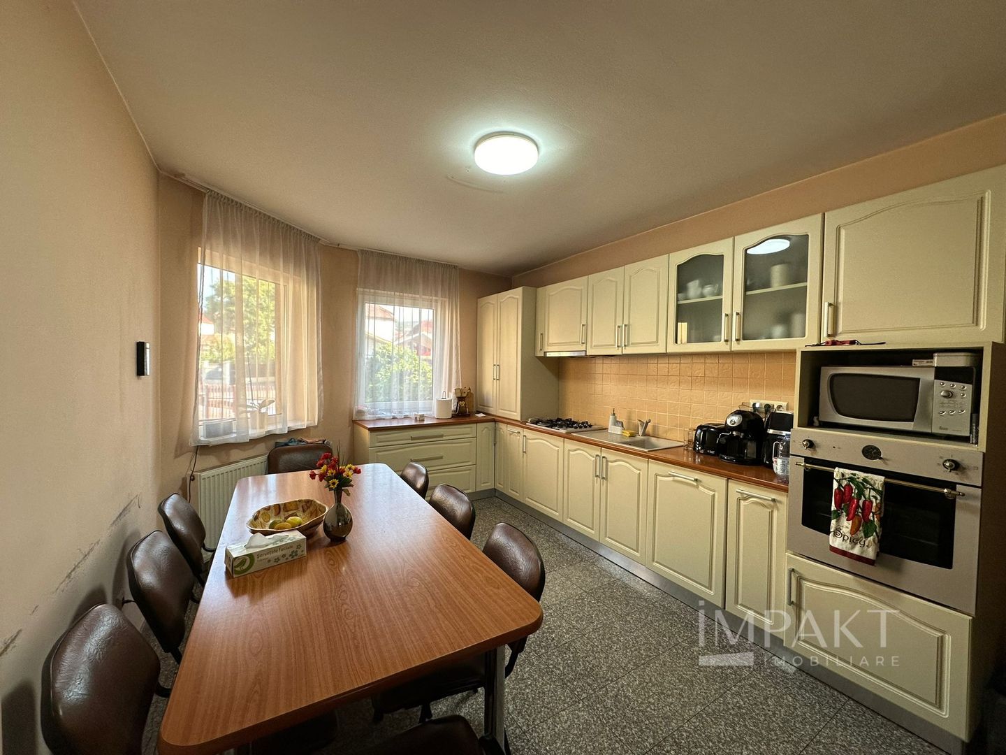 Casa 4 camere - Zona Garii - Poză 2