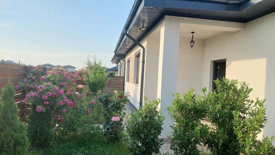 Casa individuala in Corbeanca, mobilata si utilata, gata de locuire. - Poză 5