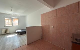 Garsonieră etaj intermediar - Electroprecizia Săcele - Poză 3