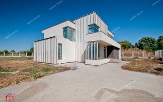 Casă de Vis în Devenire: Vilă Modernă cu Potențial imens - Poză 2