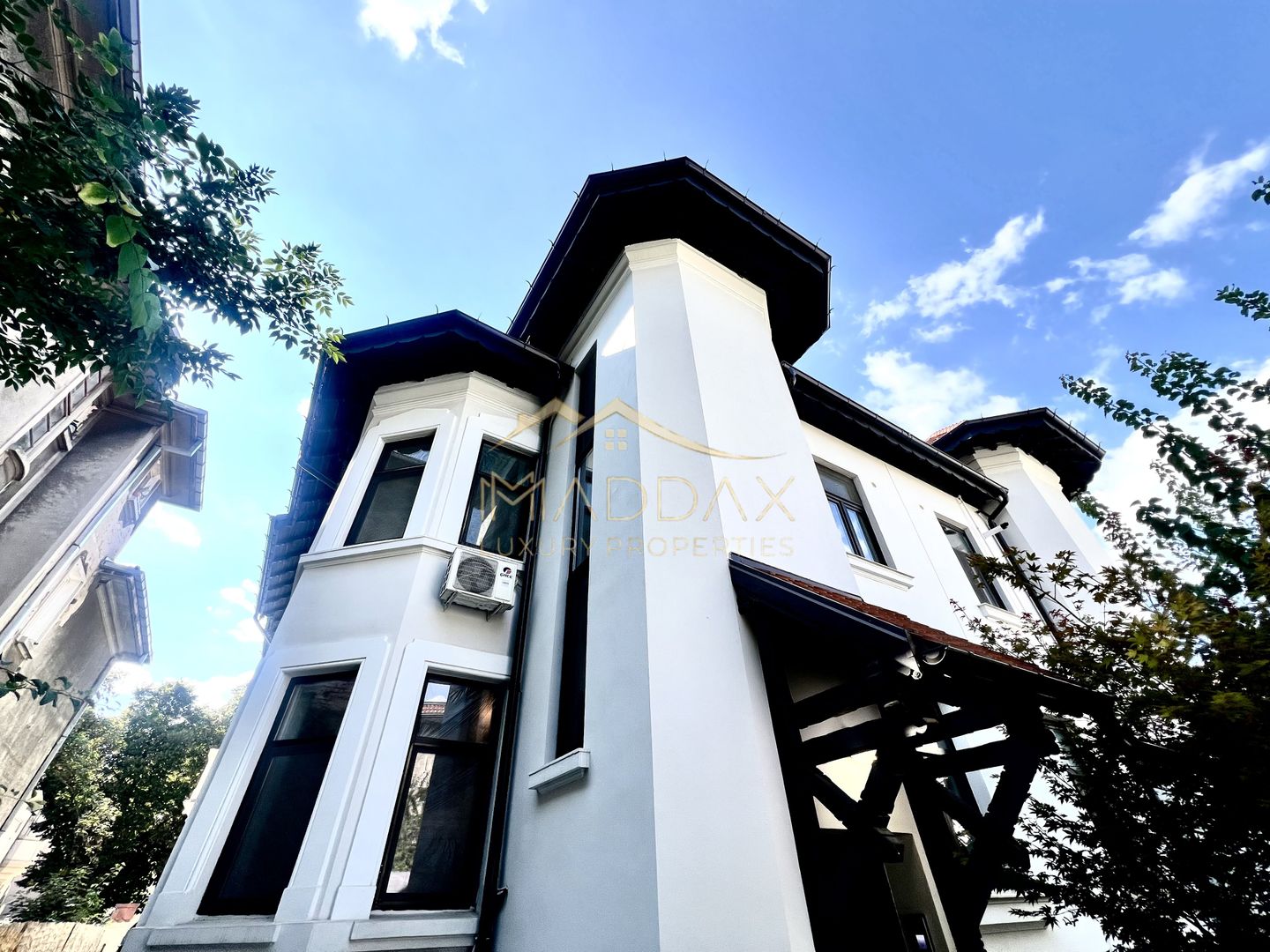 Vila de Inchiriat | Dorobanti - Capitale | 360 mp - Poză 1