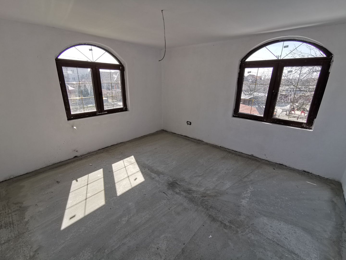 Casă in Sannicolau Mare 5 camere  zona Central - Poză 3