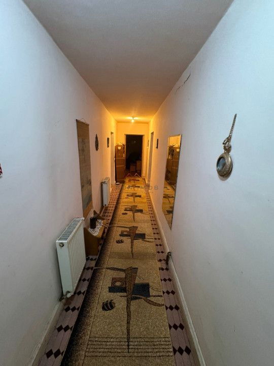 Casa 3 camere + Anexe, garaj, teren 2500 m2, an 1974, CT, Magurele, PH - Poză 13