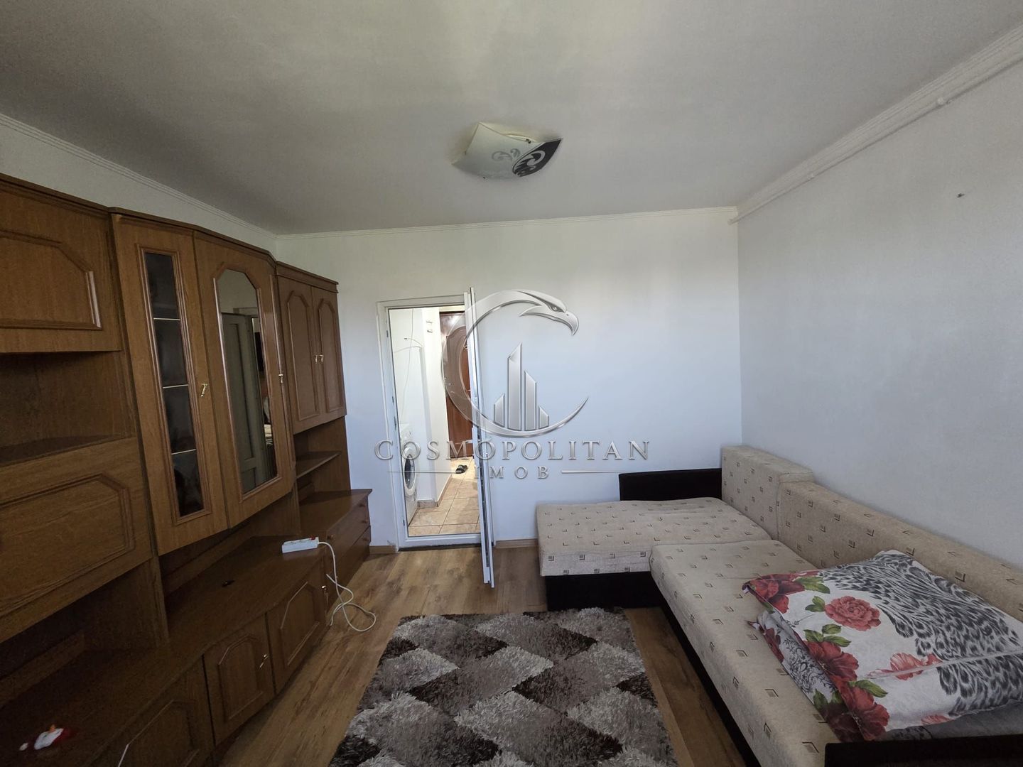 Camera de camin ~ zona Bariera Brailei ~ etaj 4 ~ renovata ~ - Poză 3