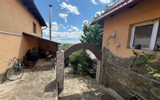 Vila S+P+1,+ garaj inchis + terasa si teren intravilan 6300 mp - Poză 53
