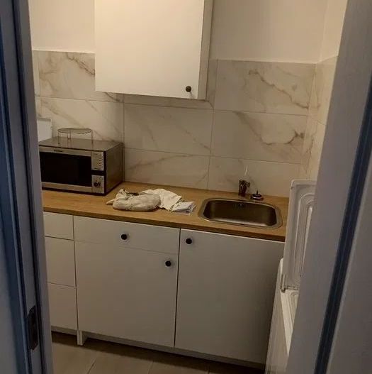 Garsonieră Titan –renovată 2025, Prima Inchiriere, 10 min Metrou Titan - Poză 5