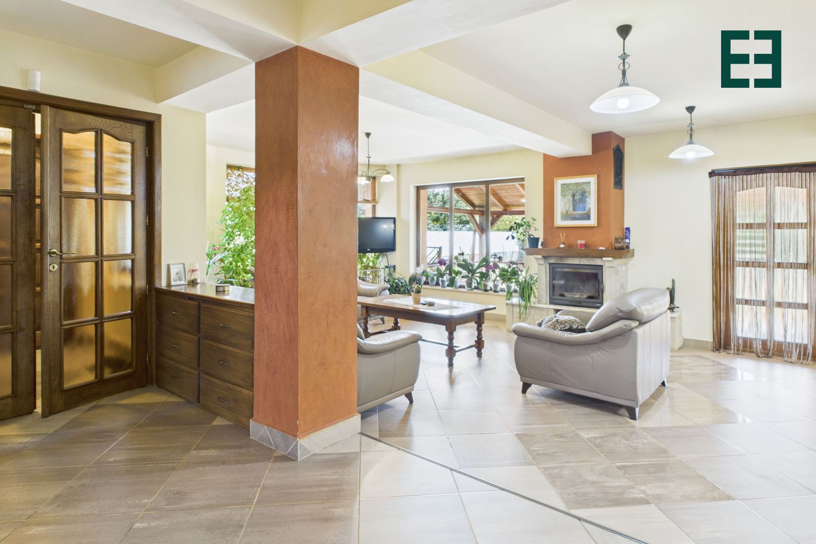 Vilă cu 6 camere - Zona Subcetate - Arad - Poză 10