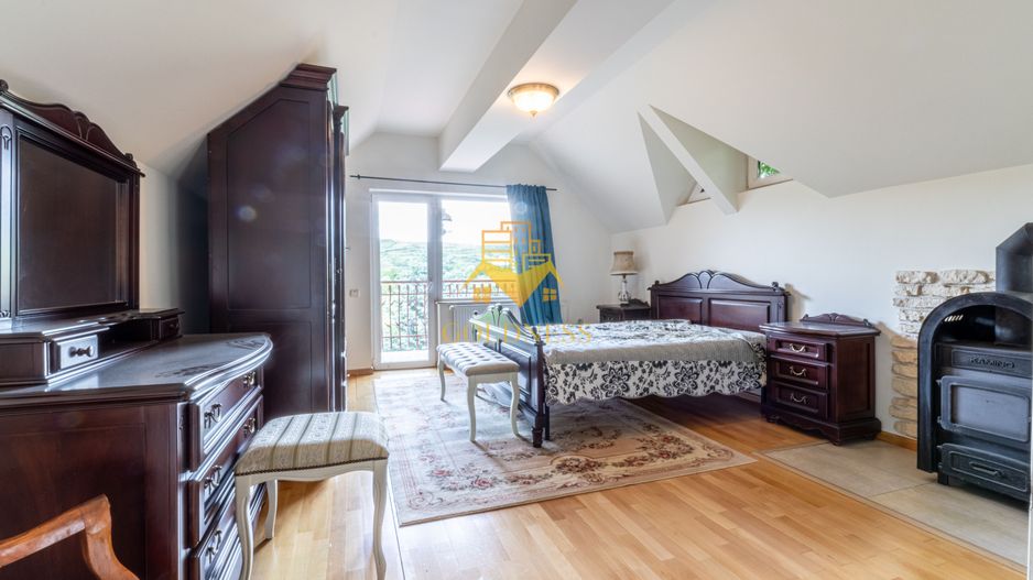 Casa individuala, 5 camere, dressing,garaj, 1000 mp gradina, Borhanci - Poză 28