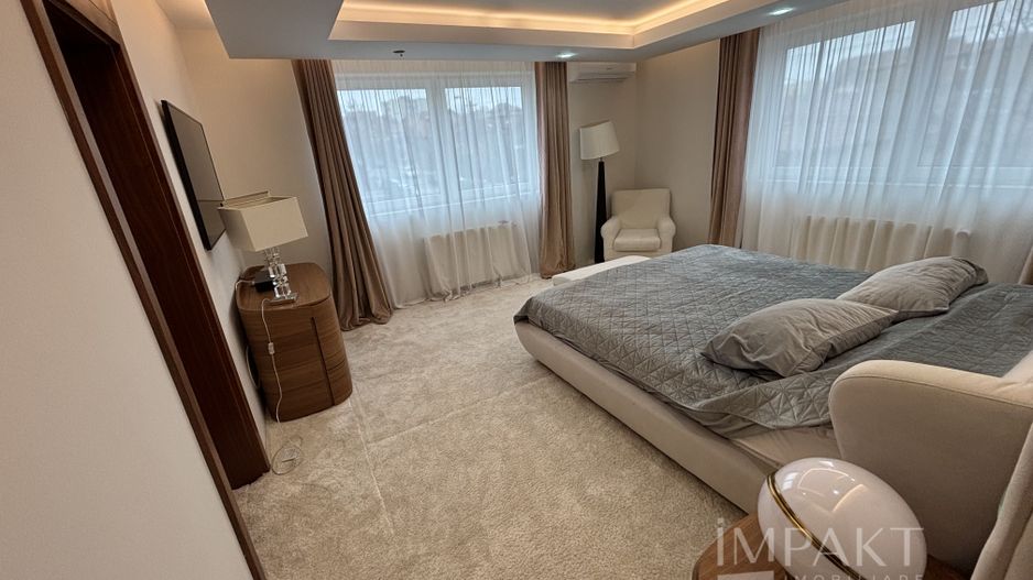 De închiriat vilă superbă Andrei Mureșanu - Poză 16