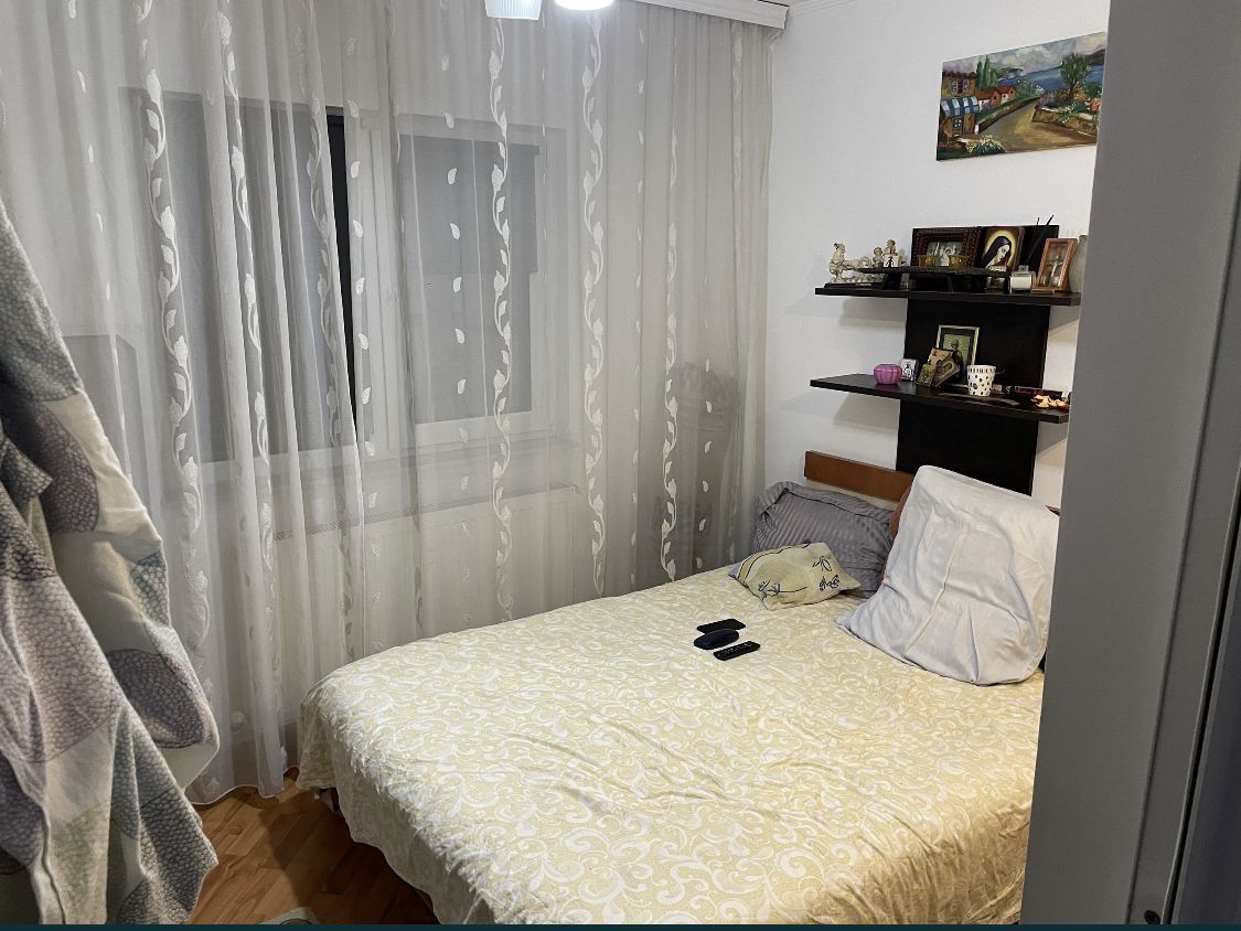 Vand/schimb apartament 3 camere, Baba Novac cu loc de parcare - Poză 1