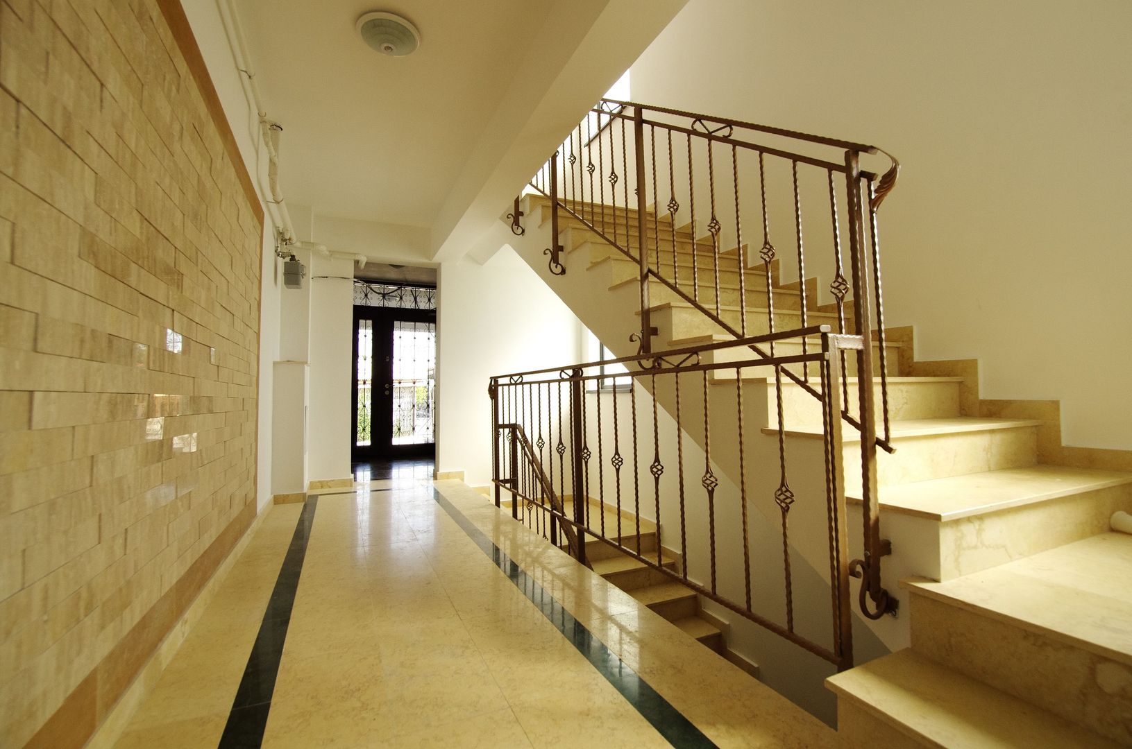 InTown Residence - Rasaritului 76 - Poză 2