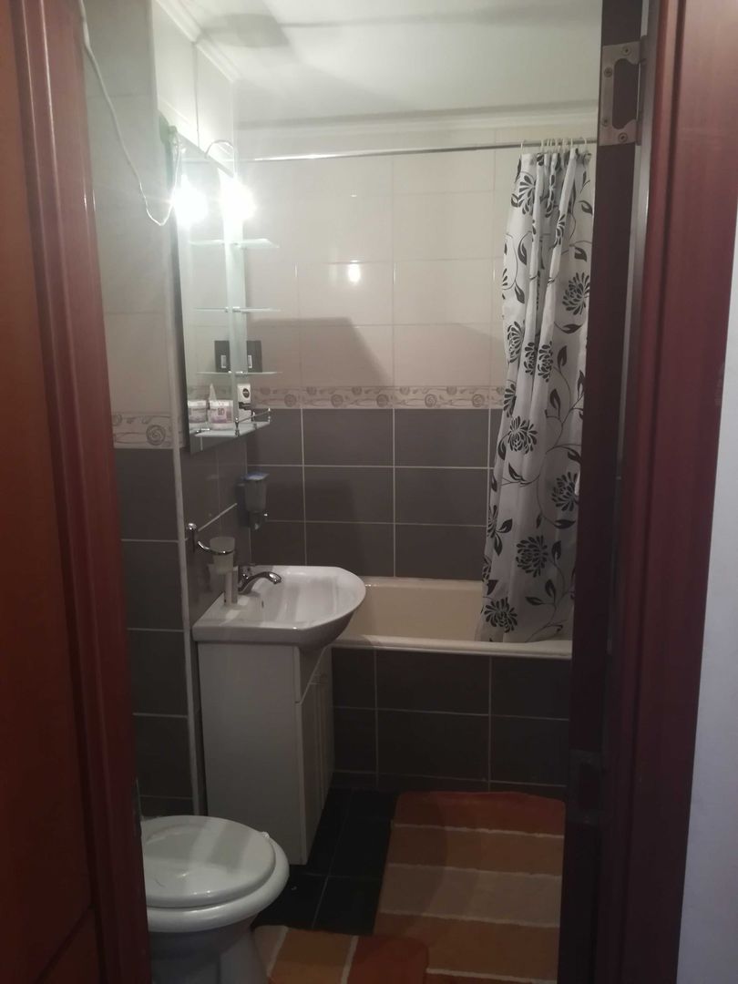 Apartament 2 camere in Micro 16 - Poză 7