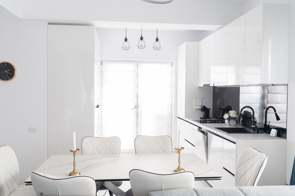Casa deosebita cu finisaje premium si gradina privata Tunari - Poză 3